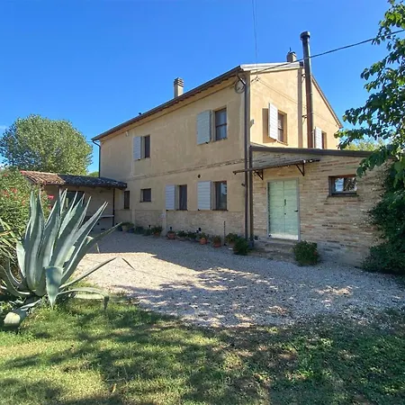 3 Bedroom Pet Friendly In