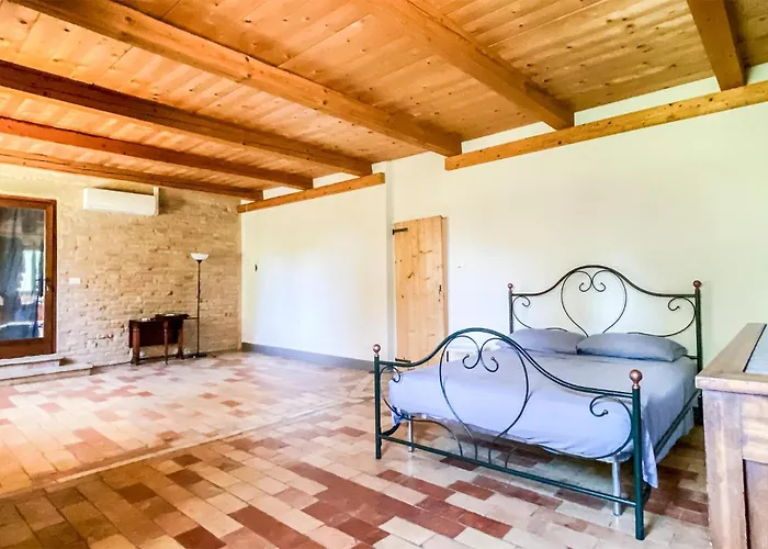 3 Bedroom Pet Friendly In