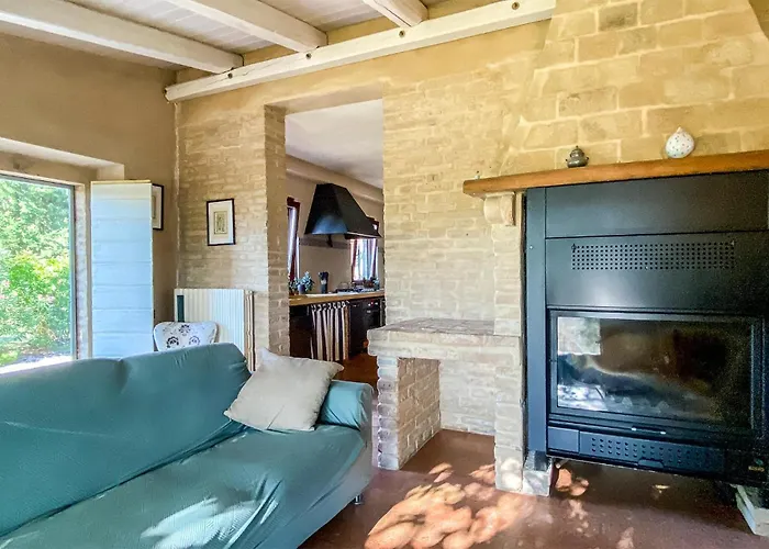 Σπίτι διακοπών 3 Bedroom Pet Friendly In Mombaroccio